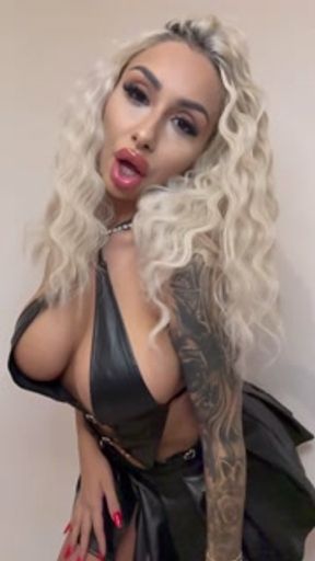 Tease and Seduce - Golden Amber
