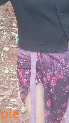 Bf le jangal ma chikna bolako jhadima chikaye   Clip 1