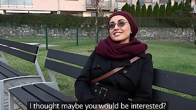 Public Agent Afghan beauty pays to fuck a big cock