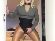 Wendy's skater skirt (female mask, mask, skirt, pantyhose, trans, crossdress, wig, en femme)