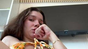 Video uploaded by @elliebunny @Teasing and #Shaved Pussy #Brunette #Nude #Sexy gratis nsfw sex | Tik.Porn