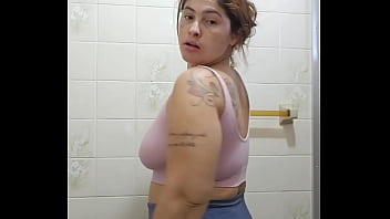Mijando de tanto tes&atilde_o, vou mijar desse jeito em voce