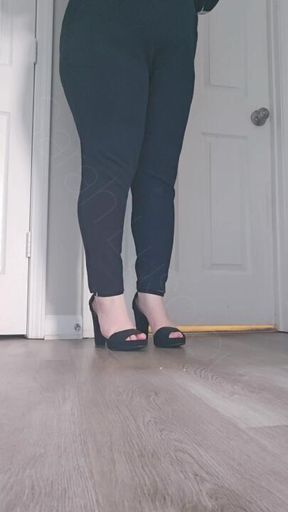BBW Job Interview, Feet On Desk