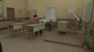 A hatalmas mellű szőke Monique Covet dupla behatolást kap, miközben fehérneműben szopja a faszt, hogy maszatos szájba orgazmust fejezzen be.