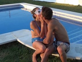 Casada e insatisfecha flipa con el POLLON de Kimby, Nunca habia visto nada igual