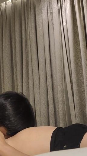 Hotel Room Service Boy Made Me Crazy by Chatting My Chute