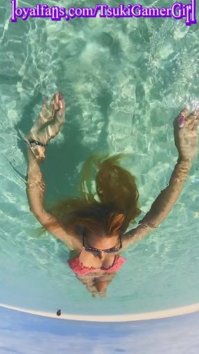 I float on water. Sunshine, blue sky, blue water and a fun bathing suit. I love it! 😎 You don&#039;t need more than that. Maybe a