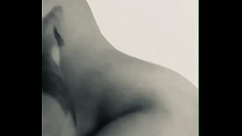 Erotisches Video eines lateinamerikanischen Paares. Liebe und Sinnlichkeit.