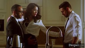 Beautiful babe gets spitroasted in a very erotic round