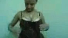 See my curvy Iraqi wife getting fucked by my big dick
