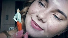 She ate her friend mp4 HD