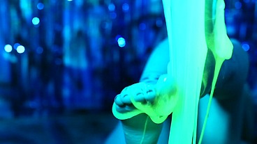 Messy Foot Play With Slime: Cutie Piie & Nath