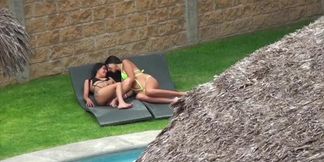 LESBIAN AMIGAS CON DERECHOS MIA MARIN ANNIE SEX TEEN