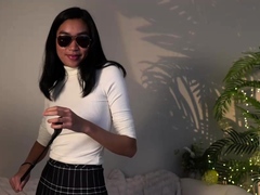 Amateur Webcam Chick Masturbates On Webcam More at