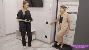 EMILY - A great day for my feet to relax! (4K)