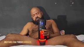 Hairy bear solo masturbation with electric stroker. Masturbator And Lots Of Cum