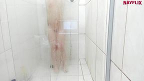 banho gostoso com direito a siririca