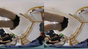 3DVR180 YUANYUAN HEIYU POV humiliated the dwarf on the buttocks