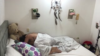 Hot lesbians have sex scissoring until they cum