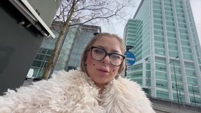 Sandie Candy Cumwalk