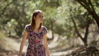 Szopás, cowgirl, mélytorok, mélytorok, arcra élvezés, szopás &#8211; barna természetes mellek Riley Reid szopja a faszt, miután egy nagy fasz megdugta
