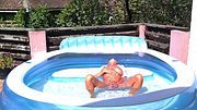 DirtyMilfTina Fick mich im Pool