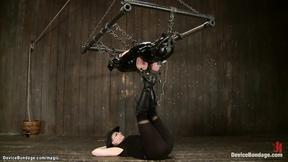 ”MILF in steel device snatch toyed”