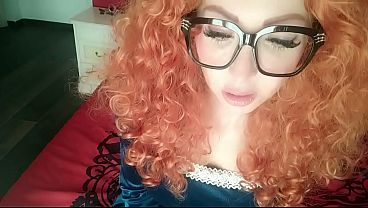 Lavinia fa i Rutti enormi- real dirty burpin nerdy girl
