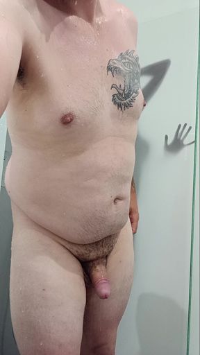 The lope showers on vacation