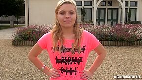 Outdoor Fuck With Blonde French Girl - Sindy Lova Trimmed-pussy