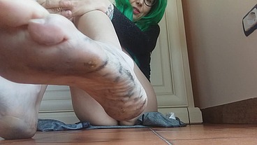 beautiful feet, pity they are so dirty