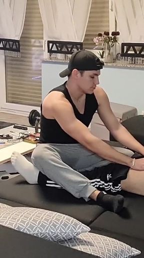 Pavel Gives Me a Blowjob While I´m Playing Games