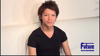 今風爽やか男子が初登場！！初の男責めに大興奮！！濃厚発射を初披露！！