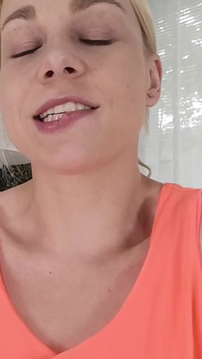 Stepsis Stretching All Her Tight Holes Extreme