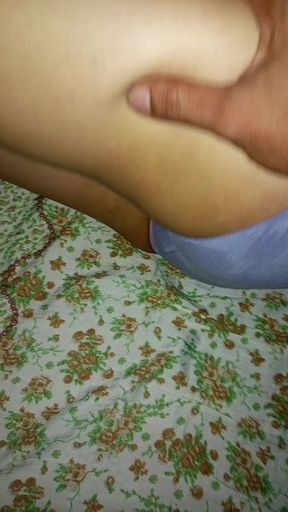 My juicy Filipina wife is always horny