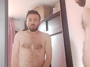 Macho Saliendo bañarse sale arrecho ganas  de masturbador en espejoxxx