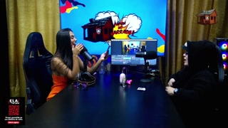 The Carioca loved the Podcast presenter's cock, wanted to put the plug in the ass - Pápum no Barraco