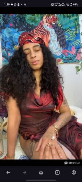 Natural hairy Arab