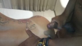 vizinho dotado deixou a mulher no trabalho e me levou para fuder no motel