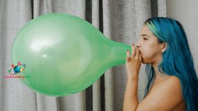 Mina's Blow Pop Audition HD WMV (1920x1080)