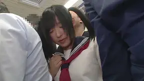Hirose Umi And Umi Hirose - Bus Chikan