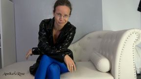 Dominant Dominakiss in your champagne!