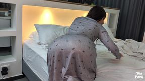 My stepmom's huge ass is easily marked with those pajamas