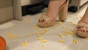 Stepping on Maggots (720)