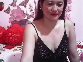 Sexyamie25's latest features seduction, close-up, and untamed amateur!