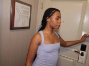Flexible babe convinces her Personal Trainer to cheat - The Apollo Show x Ami Bue