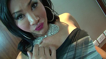 Aem ladyboy loves to play with her little ass
