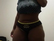 Big booty bouncing and twerking