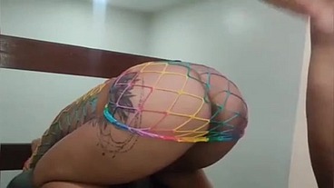 Submissa de lingerie sex sendo usada pelo seu dono que mete gostoso no cu