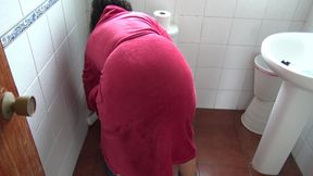 Horny Stepson Begged Me Piss in Front of Him so He Can Jerk off His Cock